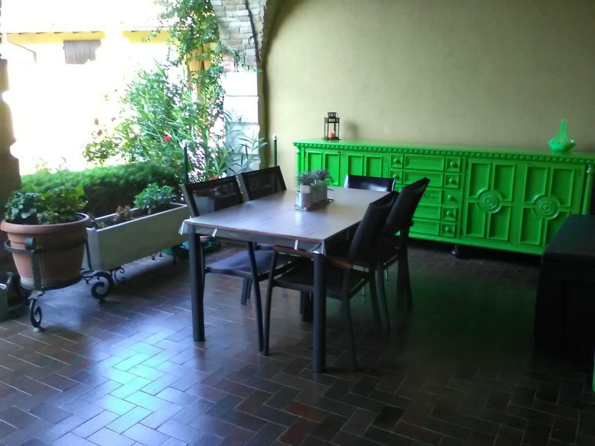 Appartamento Balkissa San Felice del Benaco Exterior foto