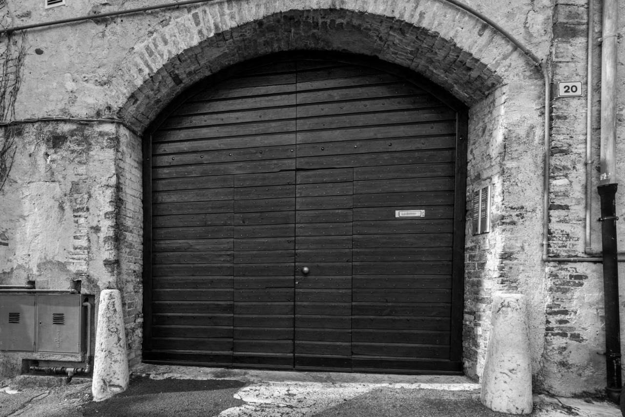 Appartamento Balkissa San Felice del Benaco Exterior foto